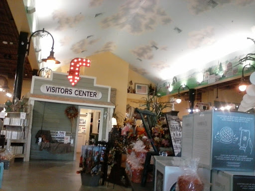 Candle Store «Warm Glow Candle Store», reviews and photos, 2131 N Centerville Rd, Centerville, IN 47330, USA