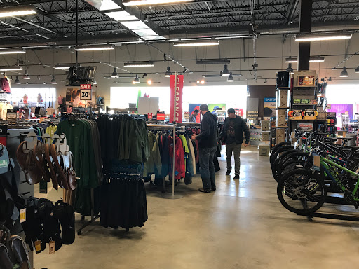 Outdoor Sports Store «Eastern Mountain Sports», reviews and photos, 100 Arthur F Brady Dr, Portsmouth, NH 03801, USA