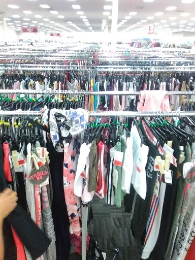 Clothing Store «Burlington Coat Factory», reviews and photos, 3702 E Hammer Ln, Stockton, CA 95212, USA