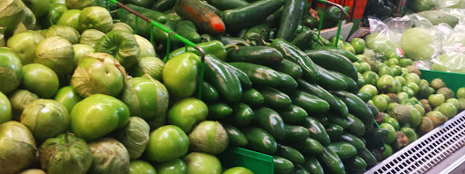 Latin American Restaurant «La Union Supermarket», reviews and photos, 485 Sheridan Rd, Highwood, IL 60040, USA