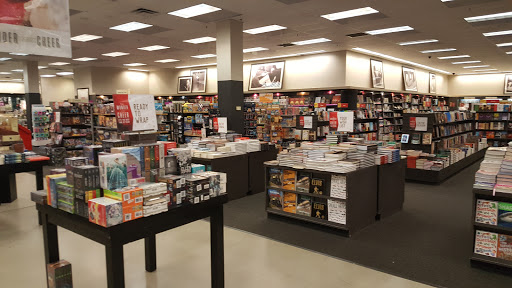 Book Store «Books-A-Million», reviews and photos, 5900 Sugarloaf Pkwy #321, Lawrenceville, GA 30043, USA