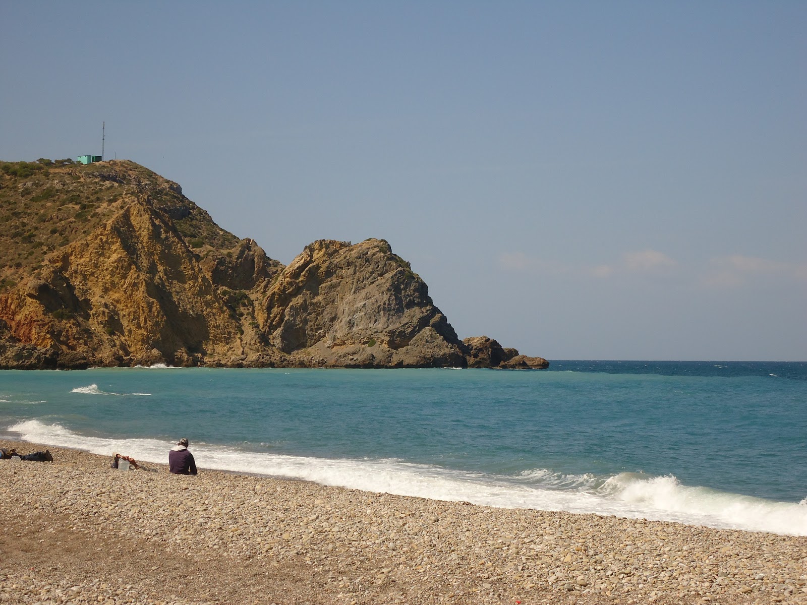 Foto de Bosco beach con agua cristalina superficie