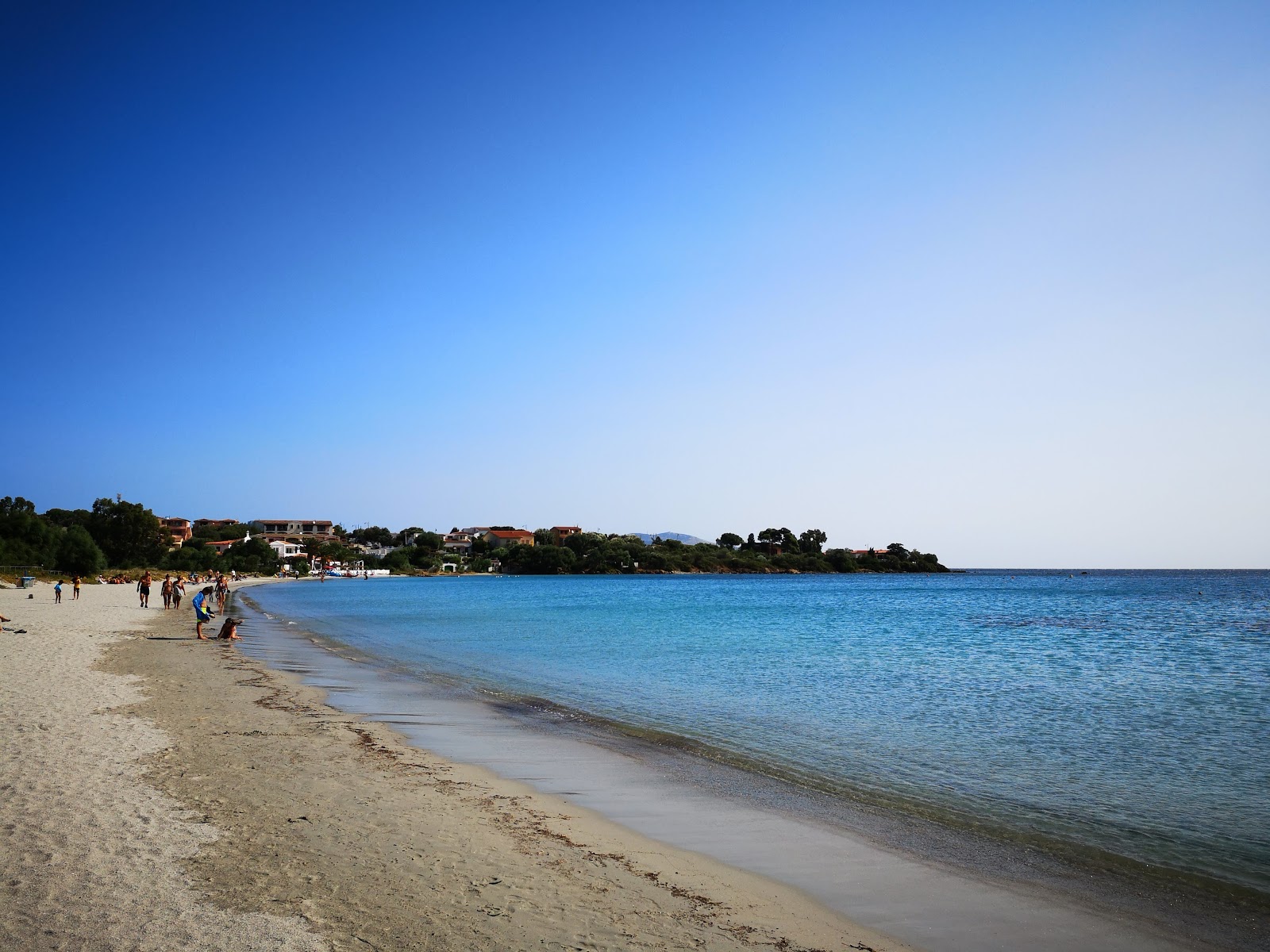 Foto av Spiaggia dello Squalo - rekommenderas för familjeresenärer med barn