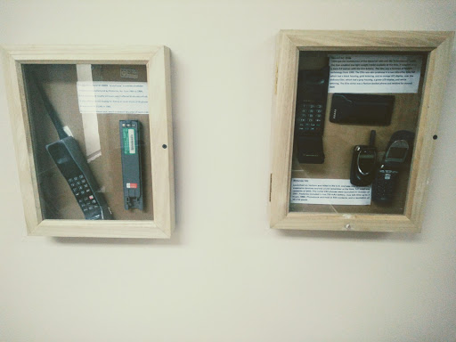 Electronics Repair Shop «WirelesSpot», reviews and photos, 1906 Grand Ave, Waukegan, IL 60085, USA