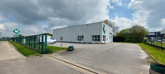 Centre contrôle technique DEKRA 1 Le Bois du Cours, 27300 Bernay, France