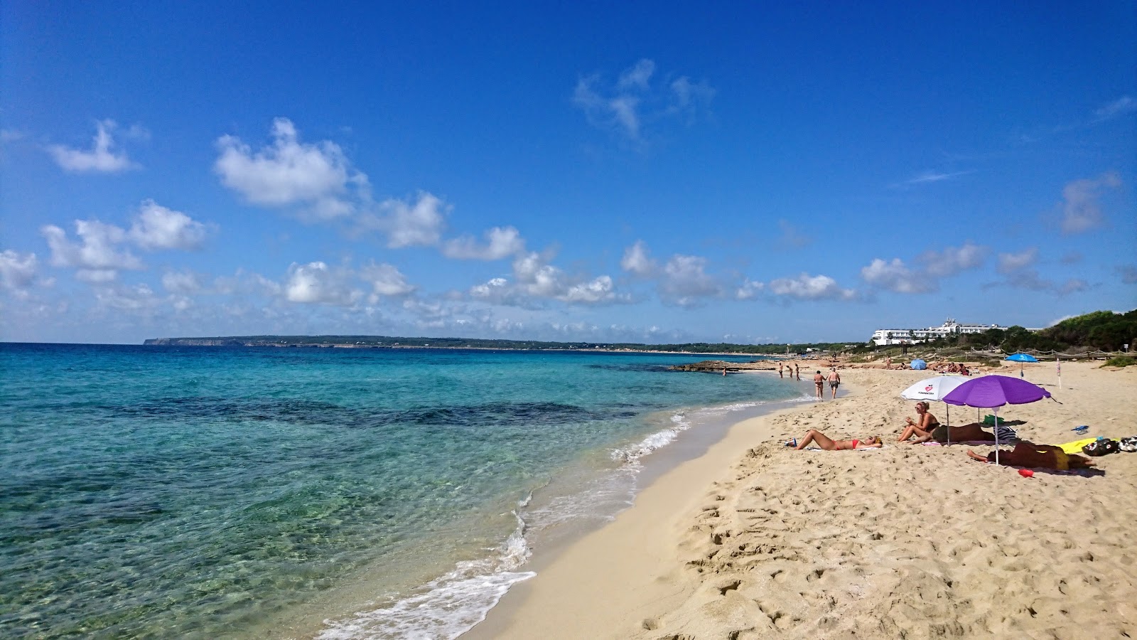Photo de Raco Fondo avec rivage droit, long