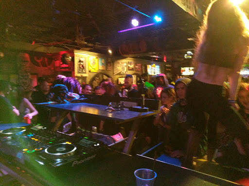 Night Club «Black-Flower», reviews and photos, 517 W Peace St, Raleigh, NC 27603, USA