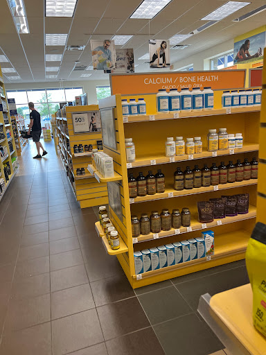 Vitamin & Supplements Store «Vitamin Shoppe», reviews and photos, 3689 28th St SE, Grand Rapids, MI 49512, USA