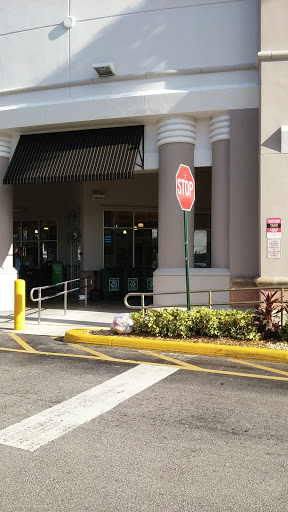 Supermarket «Publix Super Market at Northridge Shopping Center», reviews and photos, 1003 E Commercial Blvd, Oakland Park, FL 33334, USA