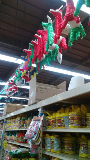 Grocery Store «Northgate Gonzalez Markets», reviews and photos, 230 N Harbor Blvd, Santa Ana, CA 92703, USA