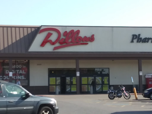 Grocery Store «Dillons», reviews and photos, 3020 E Douglas Ave, Wichita, KS 67214, USA