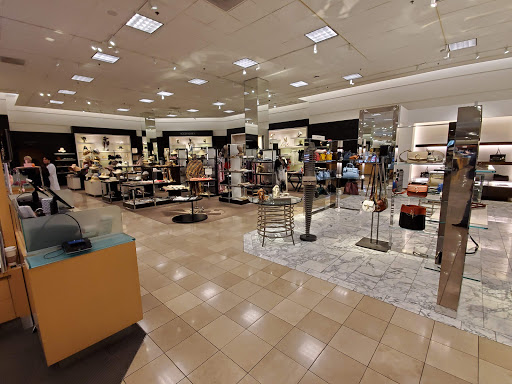 Department Store «Nordstrom», reviews and photos, 4937 Old Orchard Shopping Center, Skokie, IL 60077, USA