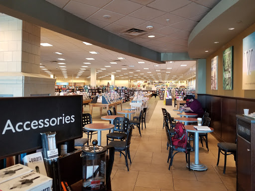 Book Store «Barnes & Noble», reviews and photos, 6501 Grape Rd #1200, Mishawaka, IN 46545, USA