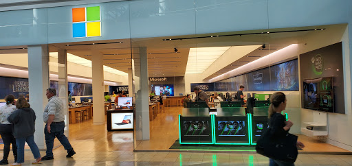 Computer Store «Microsoft Store - Scottsdale Fashion Square», reviews and photos, 7014 E Camelback Rd #1288, Scottsdale, AZ 85251, USA