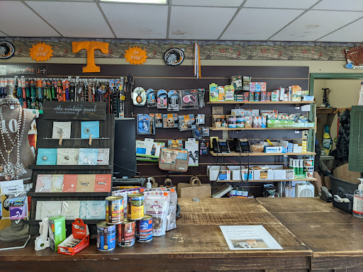 Pet Supply Store «Agri Feed Pet Supply», reviews and photos, 10621 Kingston Pike, Knoxville, TN 37922, USA