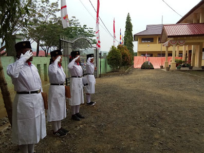 Oleh pemilik - SMK N 8 TIK JAYAPURA