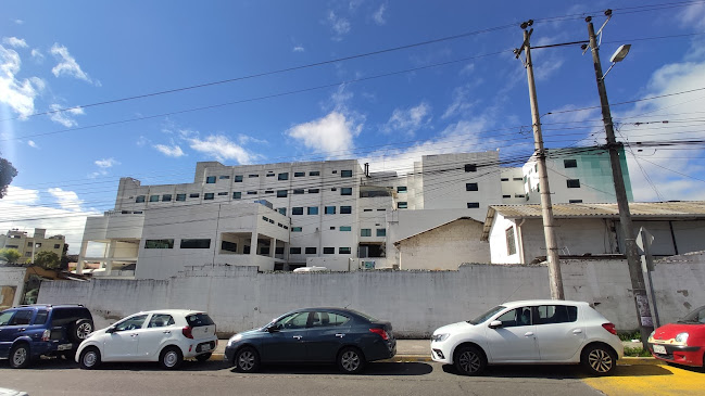 Hospital San Francisco de Quito (IESS)
