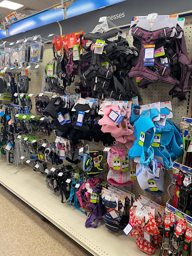 Pet Supply Store «PetSmart», reviews and photos, 5999 Madison Ave, Carmichael, CA 95608, USA