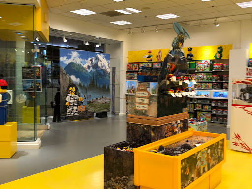 Toy Store «The LEGO Store», reviews and photos, 2700 Potomac Mills Cir, Woodbridge, VA 22192, USA