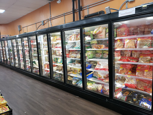 Indian Grocery Store «Spiceland Indian Grocery Store», reviews and photos, 870 S Sun Dr #1047, Lake Mary, FL 32746, USA
