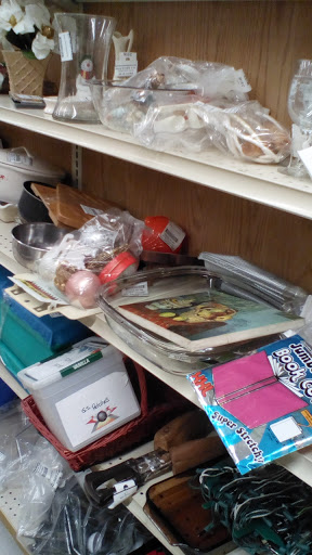 Thrift Store «Valley Thrift Store», reviews and photos, 4301 Dixie Hwy, Fairfield, OH 45014, USA