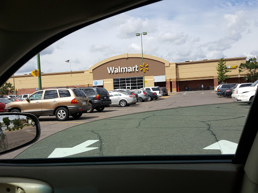 Discount Store «Walmart», reviews and photos, 1450 University Ave W, St Paul, MN 55104, USA