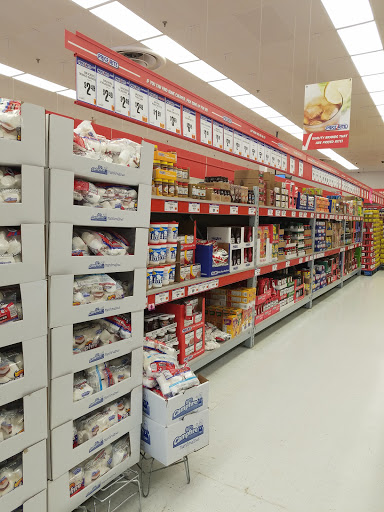 Grocery Store «Price Rite of Cranston», reviews and photos, 1415 Elmwood Ave, Cranston, RI 02910, USA