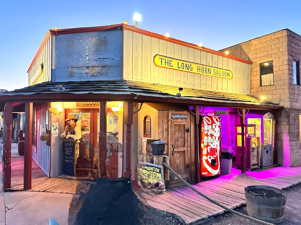 The Long Horn Saloon 86046