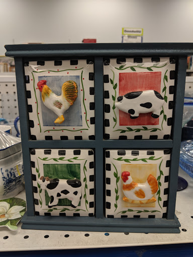 Thrift Store «Goodwill Virginia Center Retail Store», reviews and photos, 10231 Washington Hwy, Glen Allen, VA 23059, USA