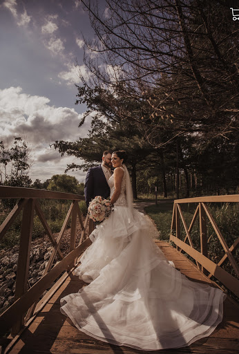 Clothing Store «Bridal Beginning», reviews and photos, 450 Cochran Rd, Pittsburgh, PA 15228, USA