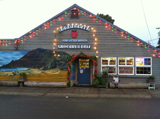 Grocery Store «Manzanita Market: The Little Apple», reviews and photos, 193 Laneda Ave, Manzanita, OR 97130, USA