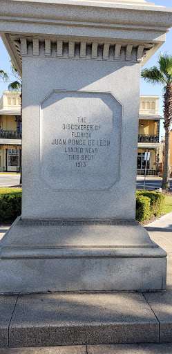 Cocktail Bar «Tradewinds Lounge», reviews and photos, 124 Charlotte St, St Augustine, FL 32084, USA