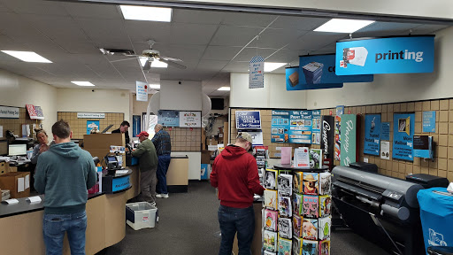 Shipping and Mailing Service «The UPS Store», reviews and photos, 8103 E Us Hwy 36, Avon, IN 46123, USA