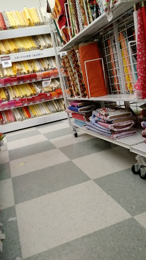 Fabric Store «Jo-Ann Fabrics and Crafts», reviews and photos, 5381 Darrow Rd, Hudson, OH 44236, USA