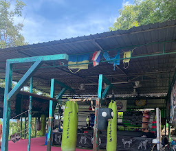 Tom Muay Thai photo