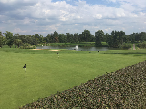 Golf Course «Pine Hills Golf Club», reviews and photos, 433 W 130th St, Hinckley, OH 44233, USA