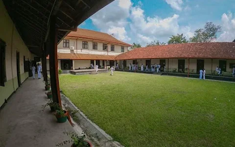 Maliyadeva College Square image