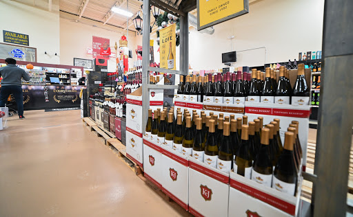 Wine Store «Heights Beer & Wine Emporium», reviews and photos, 69 NJ-17, Hasbrouck Heights, NJ 07604, USA