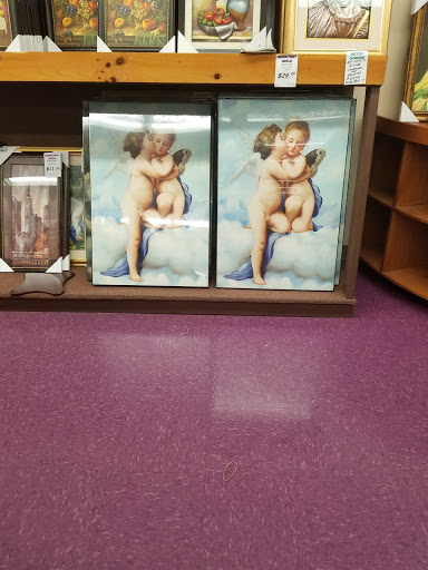 Furniture Store «Unclaimed Freight», reviews and photos, 5370 Allentown Pike, Temple, PA 19560, USA