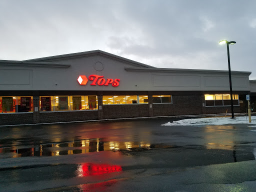 Tops Friendly Market, 620 Nottingham Rd, Syracuse, NY 13210, USA, 