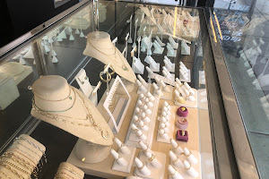 Curated Los Angeles Fine Jewelry