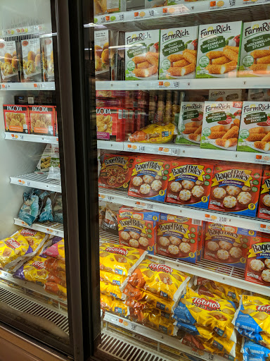 Grocery Store «Market Basket», reviews and photos, 167 S Broadway, Salem, NH 03079, USA