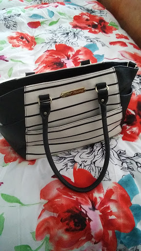 Thrift Store «Goodwill Industries Store & Donation Center», reviews and photos, 720 Hoosick Rd, Troy, NY 12180, USA