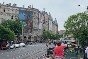 Budapest Tours image