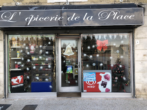 l'épicerie de la place à Morières-lès-Avignon