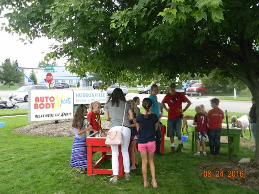 Auto Body Shop «Auto Body Xperts», reviews and photos, 3483 Highland Dr, Hudsonville, MI 49426, USA