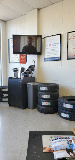 Car Repair and Maintenance «Pep Boys Auto Service & Tire», reviews and photos, 260 E Main St, Apopka, FL 32703, USA