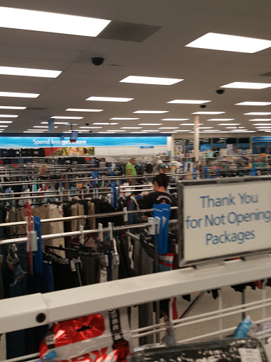 Clothing Store «Ross Dress for Less», reviews and photos, 5820 Lakewood Towne Center Blvd SW, Lakewood, WA 98499, USA