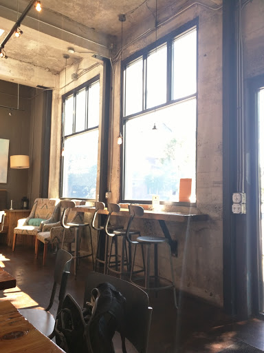 Coffee Shop «Blend Coffee», reviews and photos, 2710 N Killingsworth St, Portland, OR 97217, USA