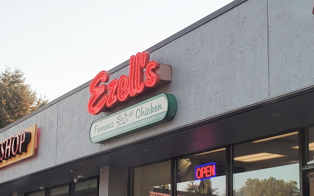 Ezell's Famous Chicken 98072